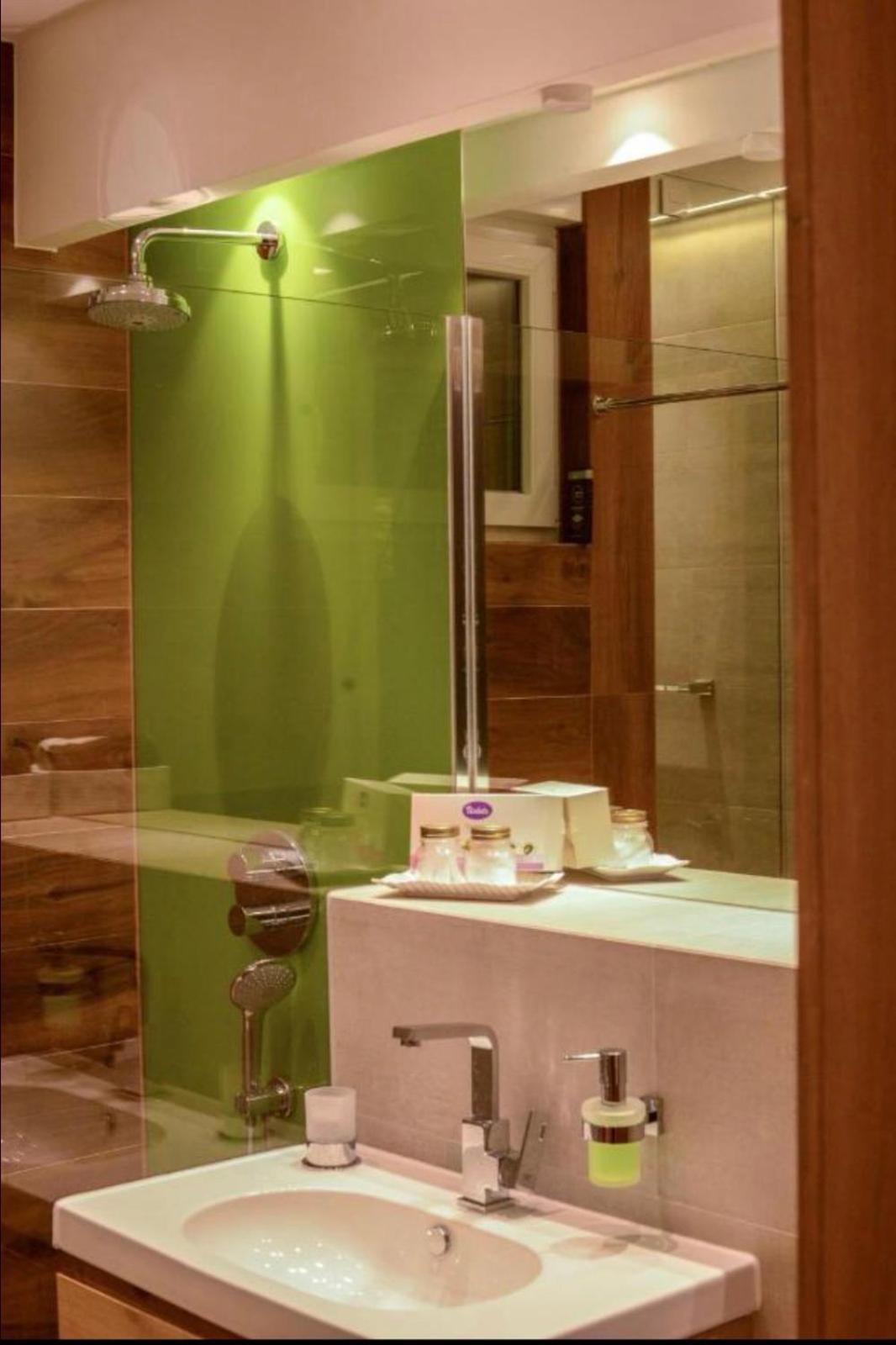 City Center Apartment Sarajevo Accross Bbi Shopping Mall Bagian luar foto